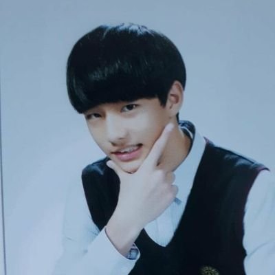 stray kids predebut pics on Twitter: "OMG ๐๐ #์์ ์ธ #์ ์ธ #์คํธ๋ ์ดํค์ฆ