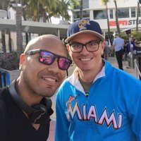robert (@blohawk) 's Twitter Profile