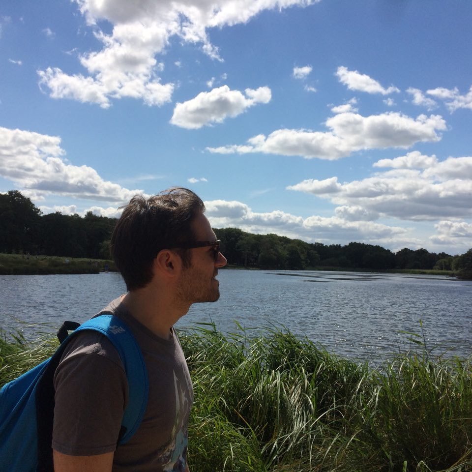 sebcossu's profile picture. UI Software Engineer at @ea 🏈
Formerly @framestore 🎬 @king_games 🍬 @feralgames 🐆
Author at @apress  📚 
Opinions are my own.