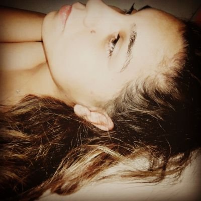 Comunicadora #FFUNA, amante del arte y de las siestas interminables de domingos. Mi kit perfecto: guitarra, peli, chocolate y mucha música.