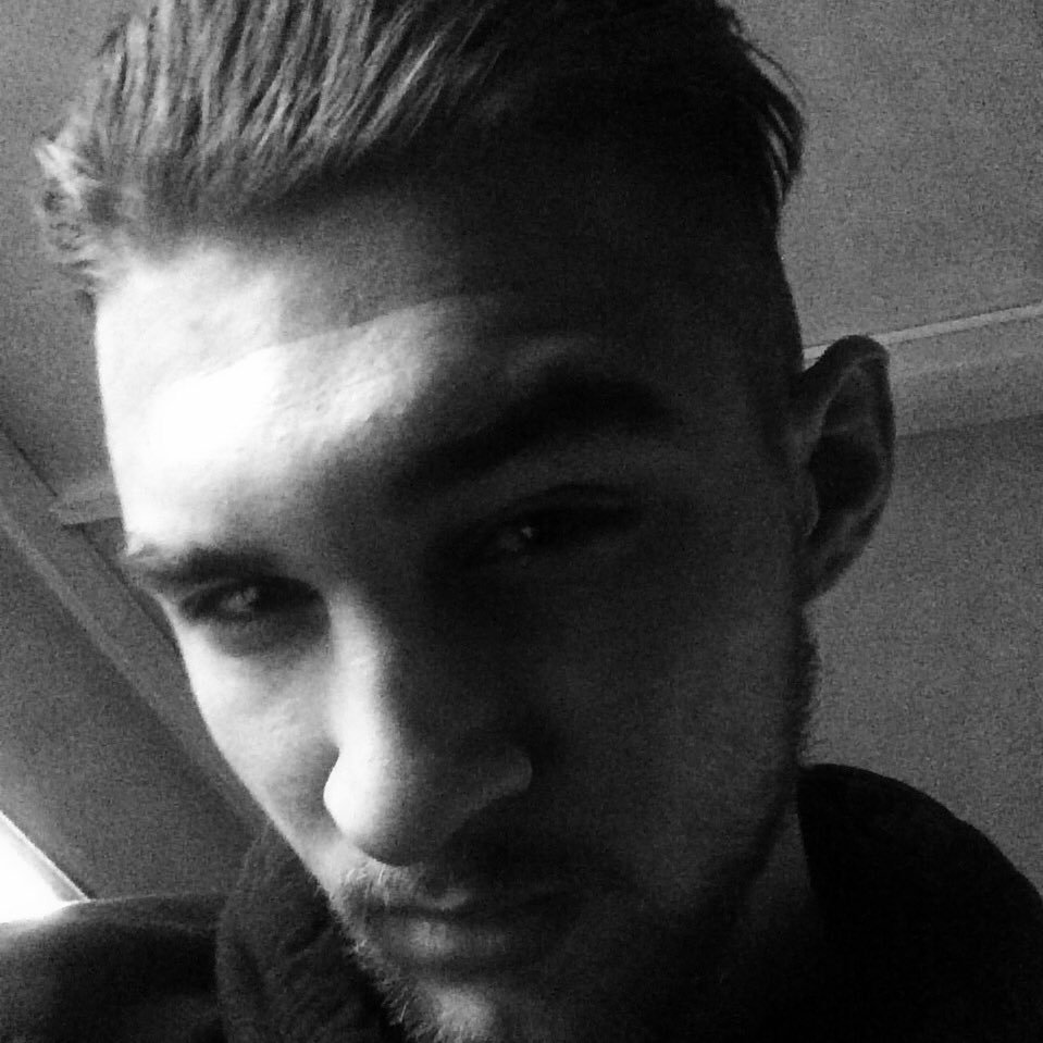 nehtars's profile picture. OriginalFrenchPowa |PARKOUR|FREERUN | FrenchTeam.      501 plus cent-soixante-cinq, cent-onze fois six, le code-barre de l'Antéchrist
