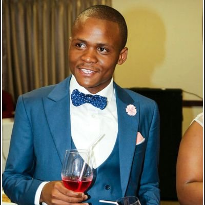 uthandolwethu51's profile picture. Always know when you spend much time reflecting on your past you doing that at the expense of your future.
 ABUSEKHO UBUNZIMA...