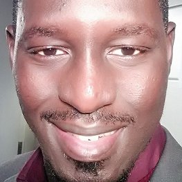 Je m'appelle El Hadji Amadou DIOP et je suis né le 3 Aout 1985 à Dakar.
Passionné d'innovation, de l'open technologie, du design et du partage.