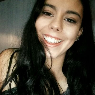 A_Fabiiana's profile picture. hey what's up hello! 26 years old | Books | Dance | be kind | 13 | instagram: fabiiana13_