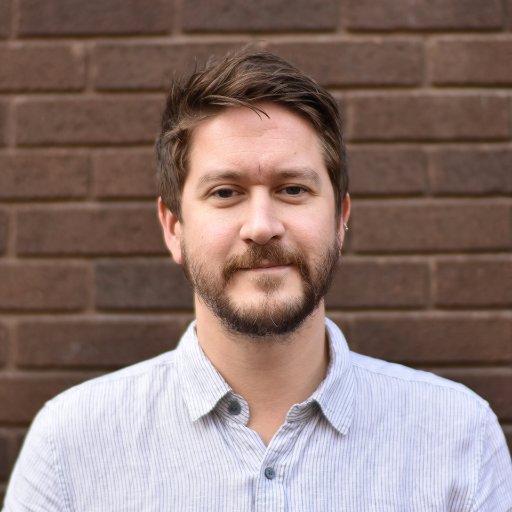 Senior Recruitment Consultant @henrynicholas specialising in marketing and PR. Gin enthusiast. Violator of Queen songs in karaoke bars (post gin enthusiasm).