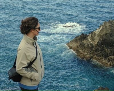 AlbaTrueba1's profile picture. There may be more beautiful times, but this one is ours ▶

Born with the curiousity syndrom

I found my scientific passion in environmental proteomics 👾🧪🔎