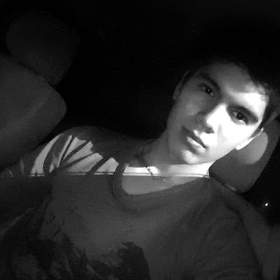 Insta: hugob0_           Snap: hugo_bogado         @emefteampy               #EMFTEAM