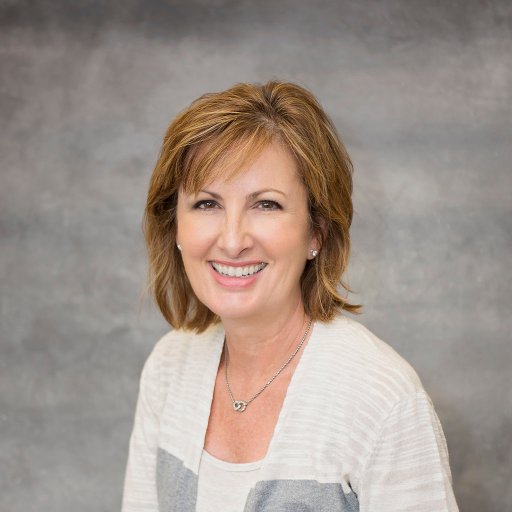 Mitzi Morris, DMD, PC is an experienced dentist serving Roswell and the surrounding areas with premium quality, comprehensive dental services.