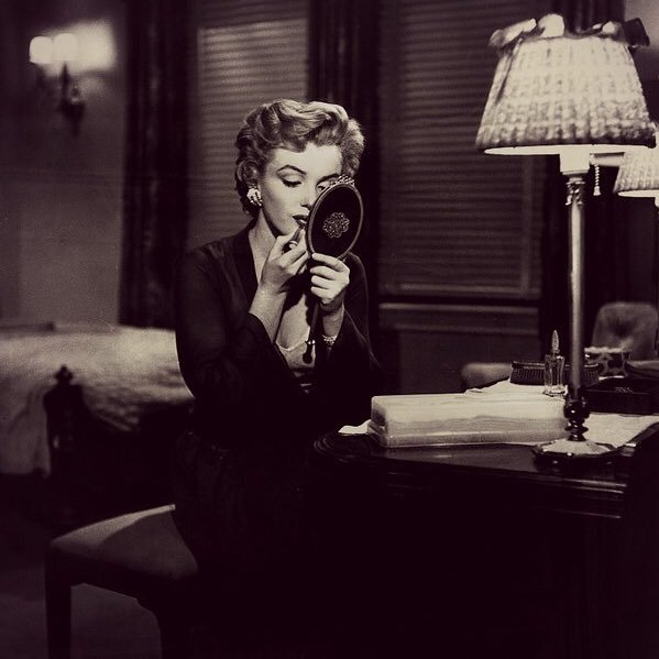 rorawna's profile picture. 