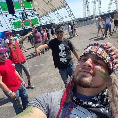 XLazy_Boy's profile picture. 