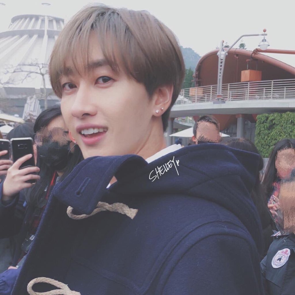 @AllRiseSilver @donghae861015 เมนฮยอกแจที่อยากได้พี่ทงเฮมาเป็นหลัว