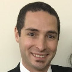 Argentino. Hincha de River Plate. Padre de Familia. Especialista en Soluciones de Colaboracion y Consultor de Sistemas