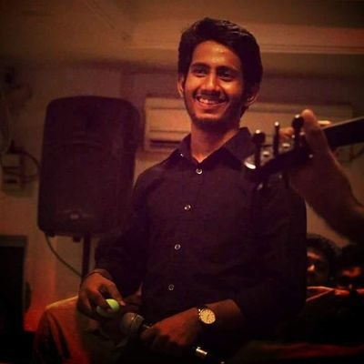 Movie Buff !! Writes for @KollyBuzz.
Music, Movies, Food, Cricket, Adventure. 
Lead Singer @Sattva , @TheMetalayams-A Fusion Band .