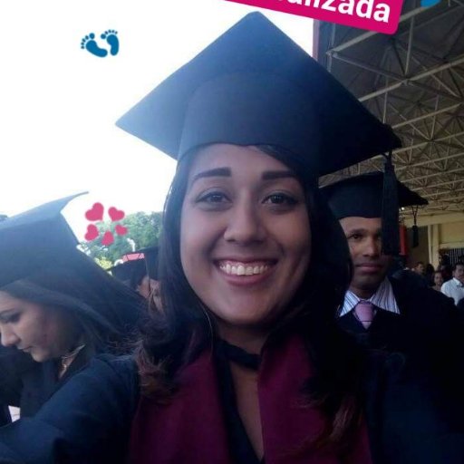 Ovalbth's profile picture. ♑ 23. Licenciada en Contaduría Pública🎓 Hago de todo un poco... sobre todo arrechar a mi mamá xD