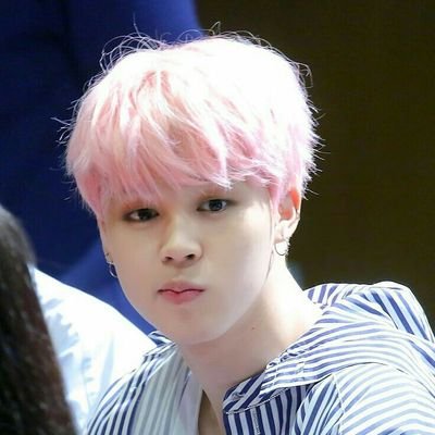 BiancaO20842631's profile picture. ♡As cerejeiras estão florescendo, o inverno está no fim... Eu sinto sua falta!♡
*방탄소년단*
Instagram - biancaoliveira5752 ♡