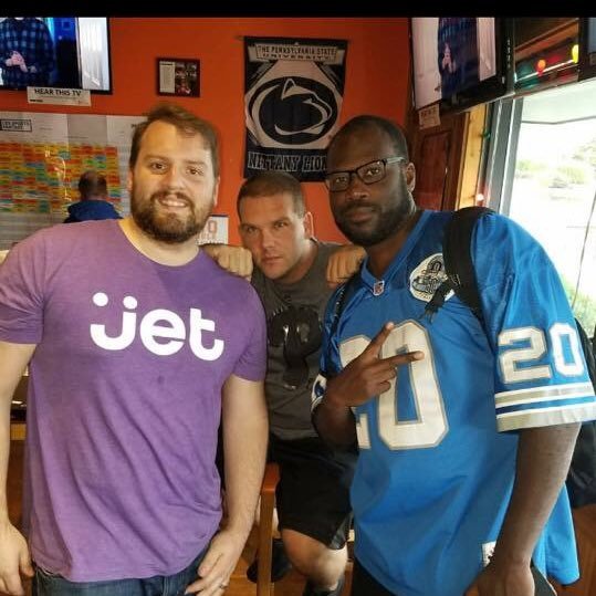 Vernch83's profile picture. 