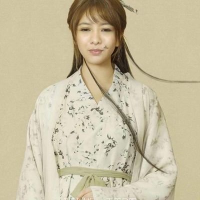 JocelynMilitar2's profile picture. 