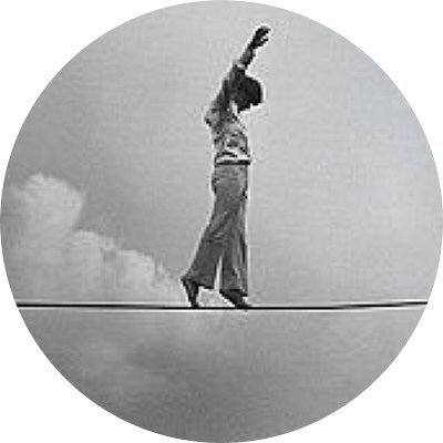 matt_aryl's profile picture. 🌹