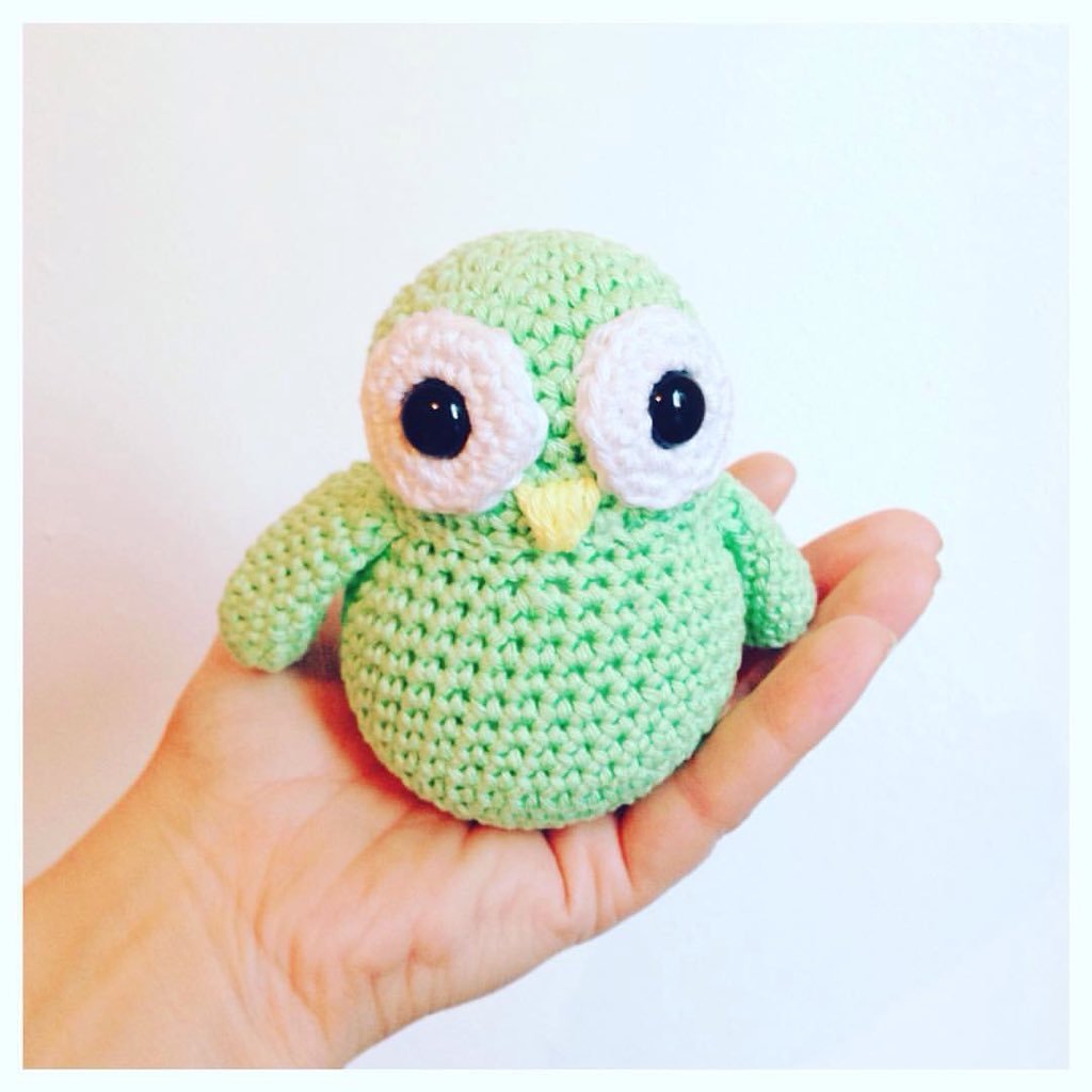 Crocheter // Blogger // Happiness through craft // Inspirational quotes // How to live a creative and happy life!