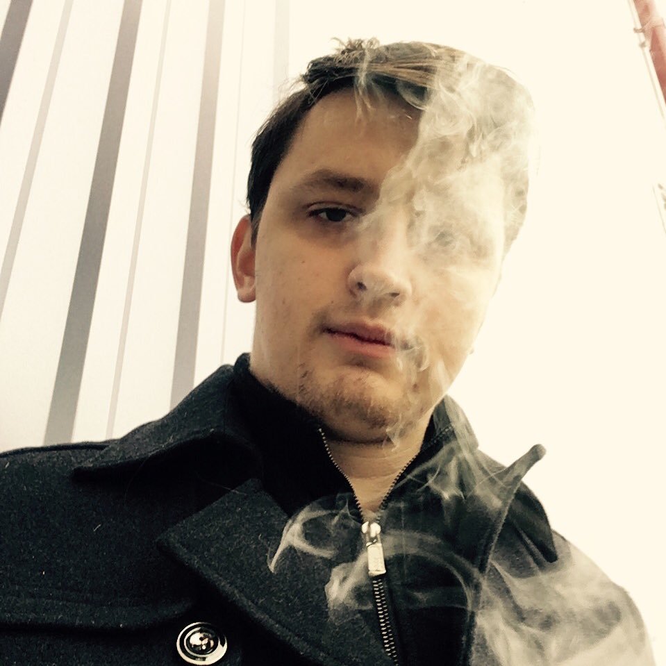 RedDevilHat's profile picture. Программист