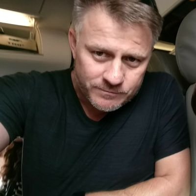 JairJSchneider's profile picture. 