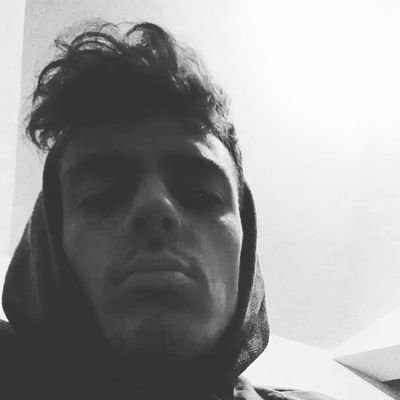 ,Mon insta : young2bab54  .📸
j'aime la weed et les les gâteaux et les gâteaux à la weed du coup