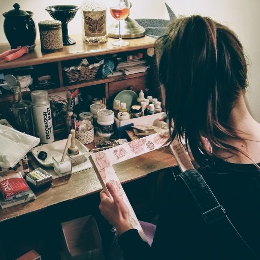 Handmade things for you and your home. Big Polaroid, Instax fan, huge dog lover.