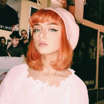 rpathenaw's profile picture. vezmi ma do umeleckého múzea, políb ma medzi obrazy