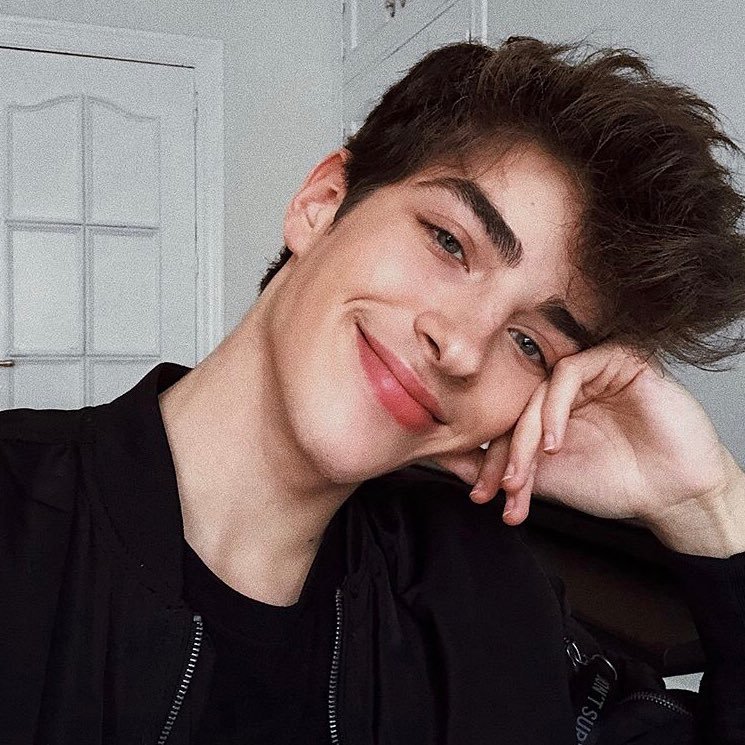 _x2611's profile picture. 