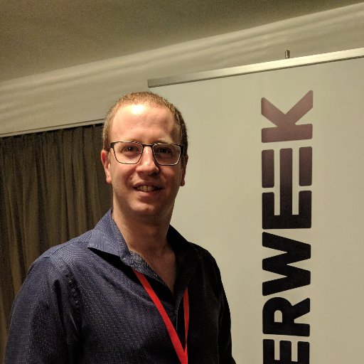 Je suis un stratège analytique passionné et étudiant à la maîtrise en intelligence d'affaires à l'Université de Sherbrooke (campus Longueuil).