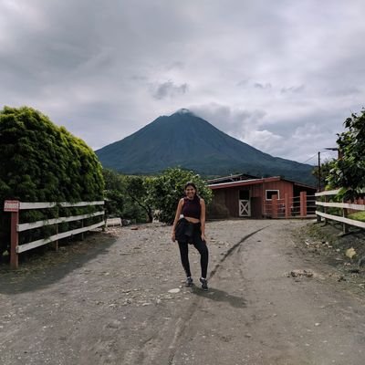 PenaManda's profile picture. Big sis, OBGYN resident doctor, advocate, Latina