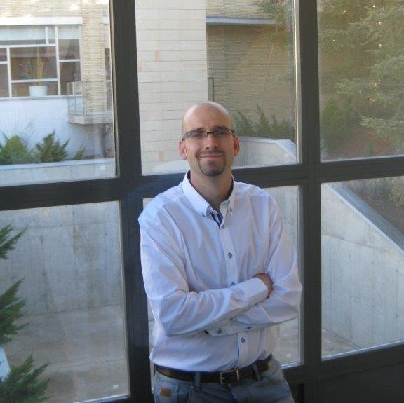 pruizpalomino's profile picture. Catedrático de Universidad
Área de Organización de Empresas 
Ph.D in Business Ethics & Leadership
https://t.co/q7jbTMBzmd