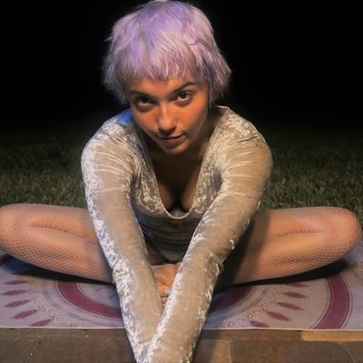 Nomadic sex kitten all about good vibrations and sensual sensations.(✿◠‿◠) https://t.co/F9xJjdyuzn ♡ https://t.co/6kHCh0joz7