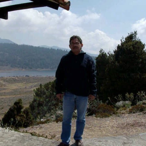 munozas's profile picture. 