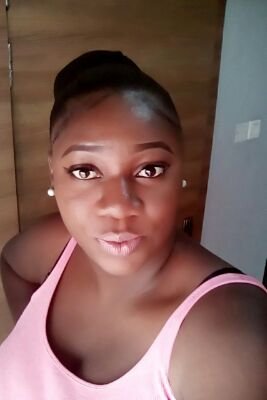 CynthiaIlozulu's profile picture. I rock my world and whoever is in it😆😆😆