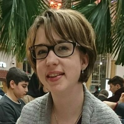 LianneKetelaar's profile picture. Gek op zeilen en Noorwegen  tweet op persoonlijke titel en dan met name over kapotte liften op NS-stations.