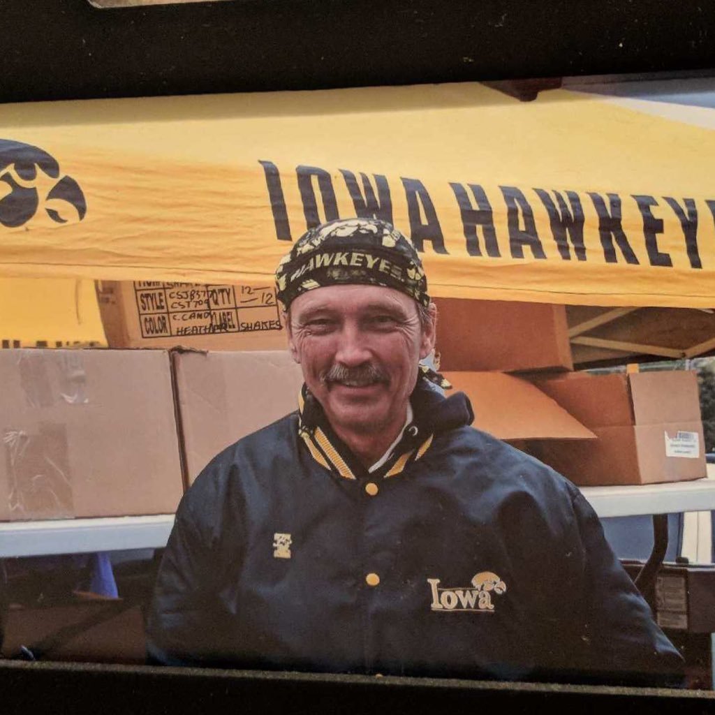 PaulHenze2's profile picture. 