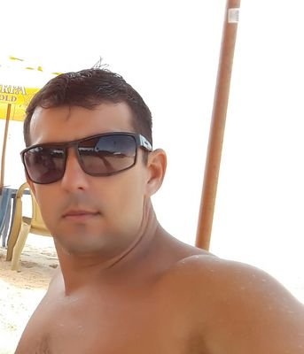 Elicarl87196385's profile picture. 