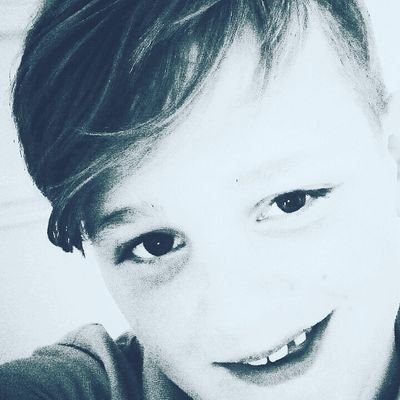 I'm jaiden and I like dance I do popping, tutting, Street,break dancing and https://t.co/UYp80yGgin best friends forever are finnley and Emily and my girlfriend is Mia