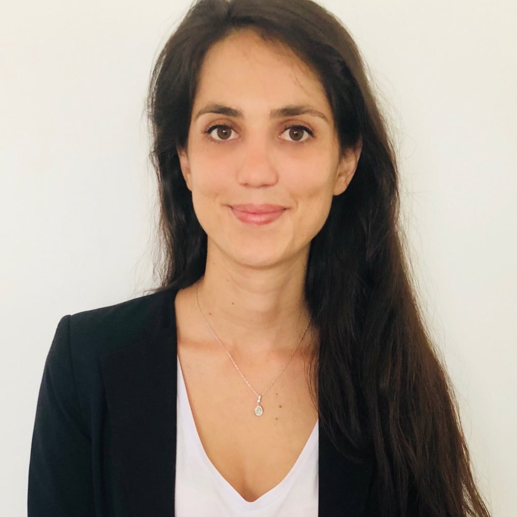 Avocate au barreau de #Nouméa - Droit du travail // Mais aussi #Calédonienne, #Bordelaise de cœur, #féministe tant qu'il le faudra et #écologiste //