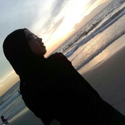 Dakwah selagi mampu walau hanya sepotong ayat. Sekurang-kurangnya kita sedang berjalan di jalan Allah. Jangan jadi seperti pohon yang tidak berbuah. Allah ada😘