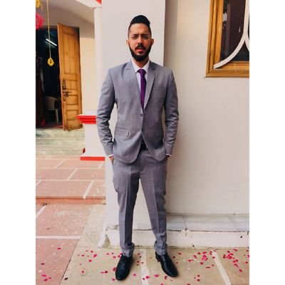 gulyanikaran's profile picture. 