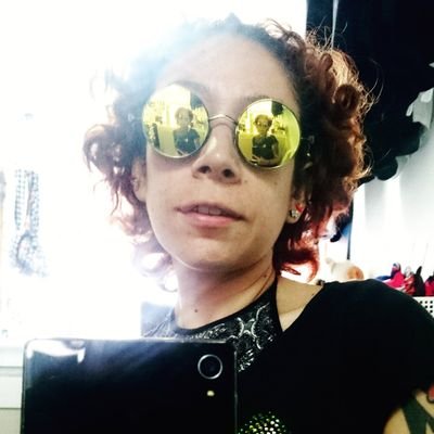 Artist//Freak//Good Friend//young & mother...#FRKFreakButterfly #FreakButterfly @Freakbutterfly