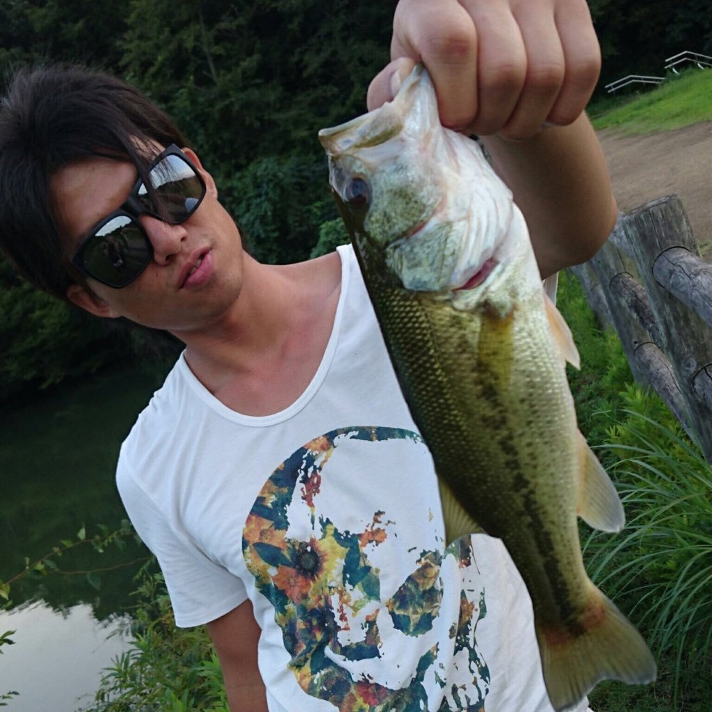 aMPq01LTVzsVS9Y's profile picture. 