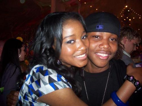 leonthomas3rd's profile picture. I LOVE TO HAVE FUN AND IM ON THE SHOW Victorious SO CHEK ME OUT ps. im 16 and single ladys lol