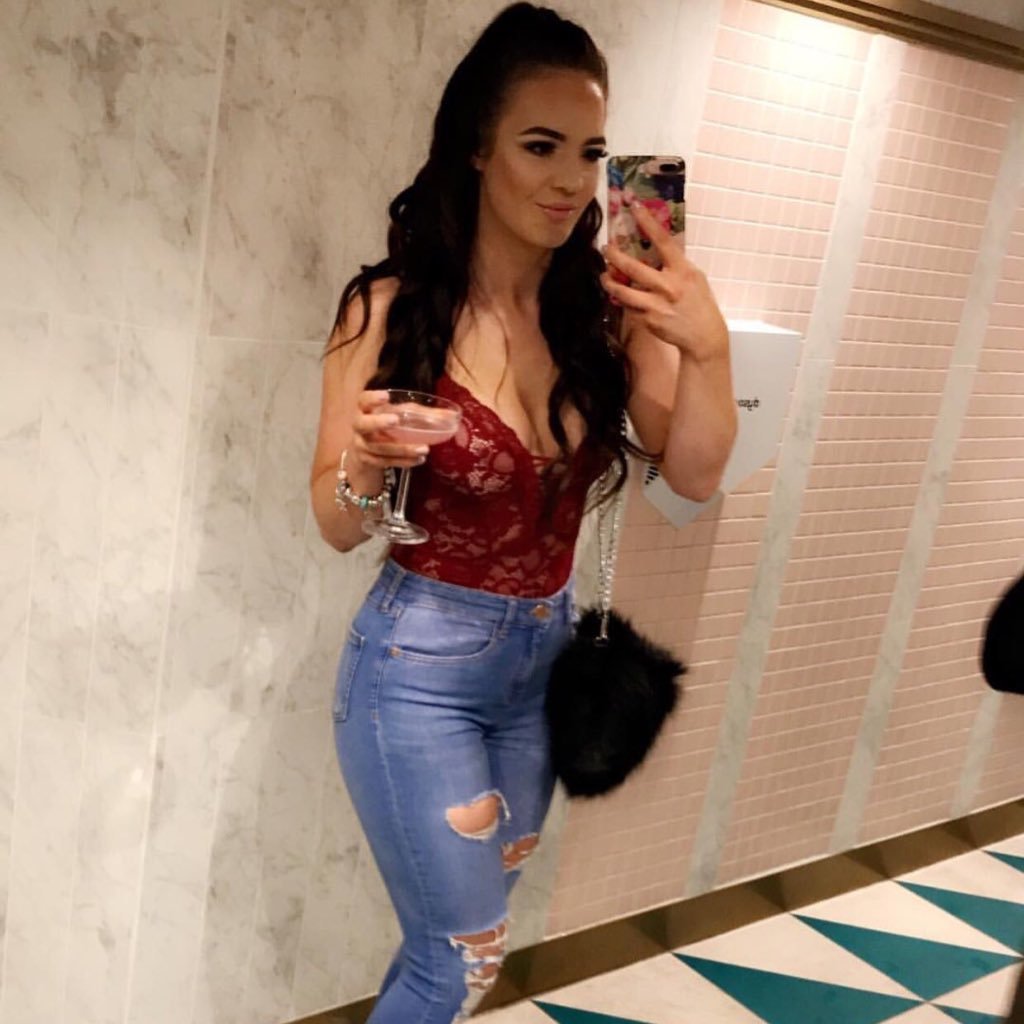 lillymay4141's profile picture. life is what you make it! ⭐️