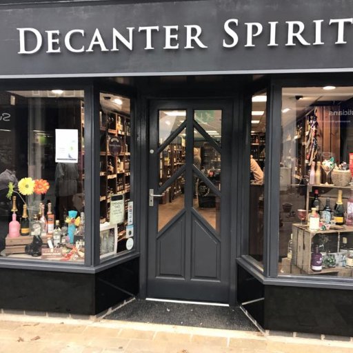 Specialized drinks shop selling premium spirits, gins, wines, craft beers and ciders, cigar soft drinks and gift items.