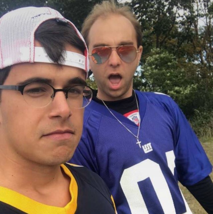 jerzeyboys's profile picture. Every Sunday from 5-6pm on @VICradio featuring @Reed_Keller and @zsmolen14 Call 607-274-1842 Served by @wingsoverithaca This account is run by @dsolano1997