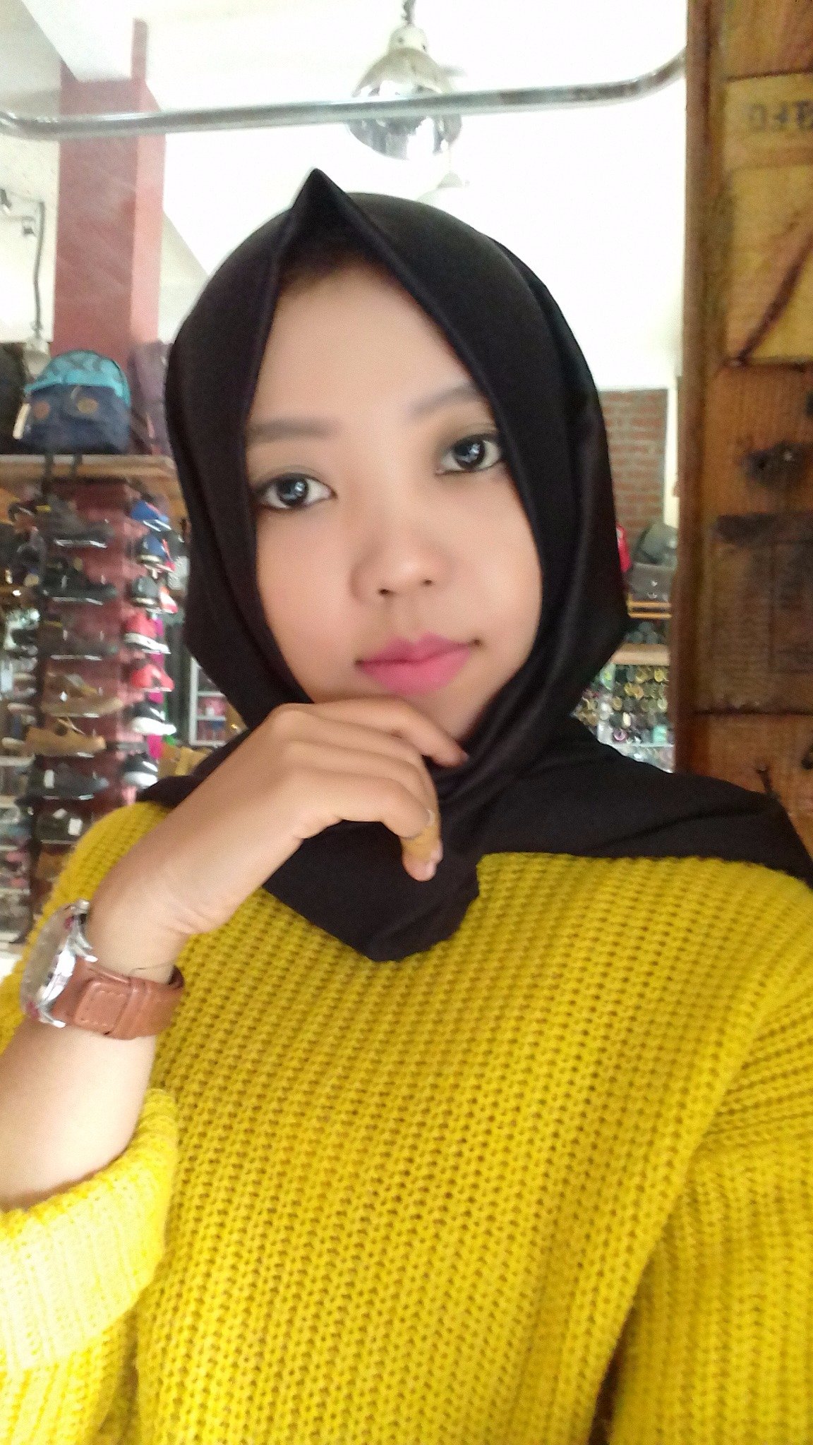 Tak ada istiLah kata terLambat untuk memuLai sesuatu yg baru