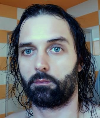 EAnchidim's profile picture. euu